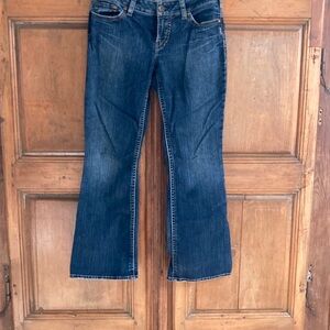 Silver Jeans women’s Suki mid rise curvy bootcut 31/33